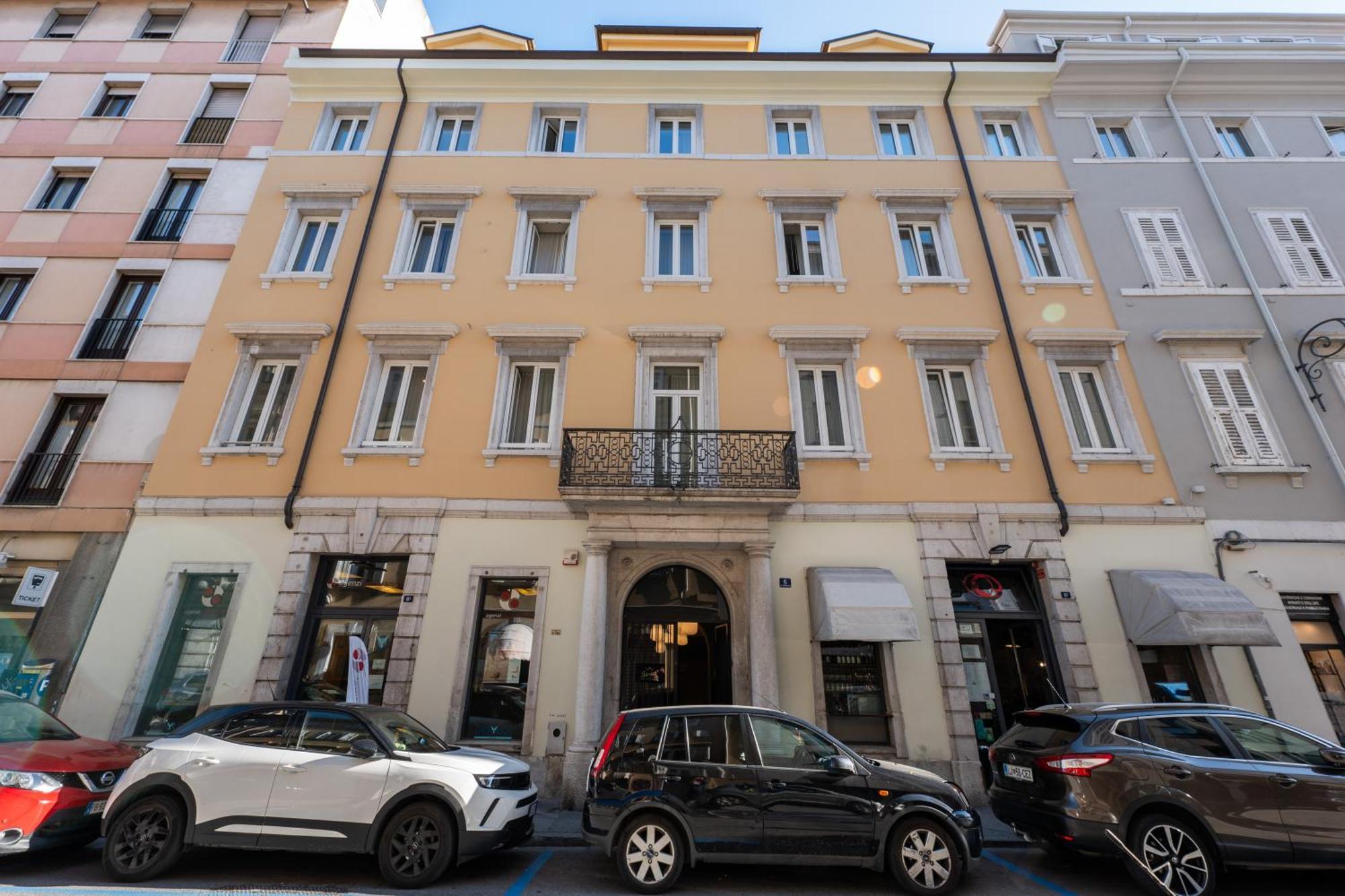Maria Cristina Boutique Rooms Trieste Luaran gambar